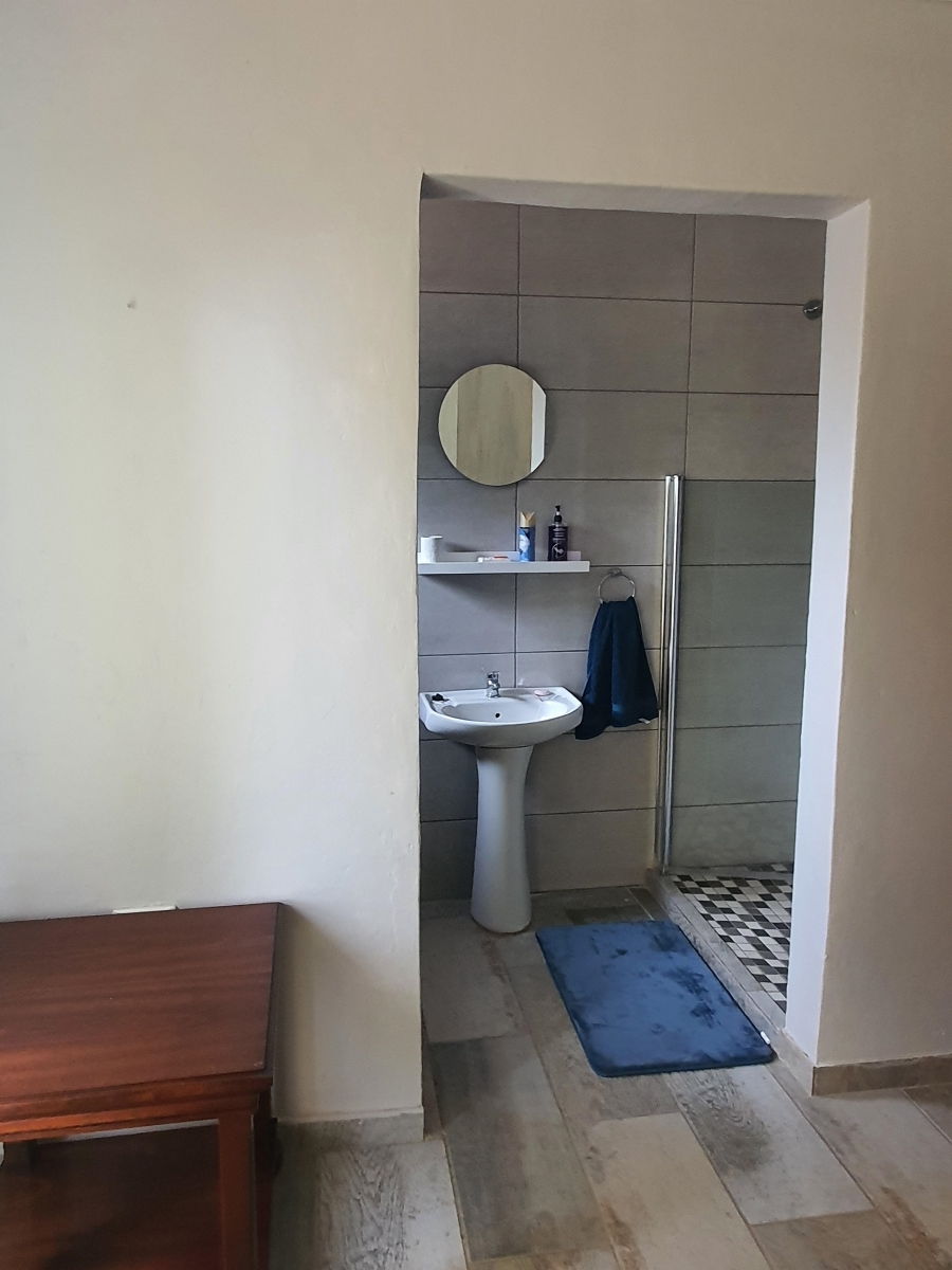 5 Bedroom Property for Sale in Douglas Northern Cape